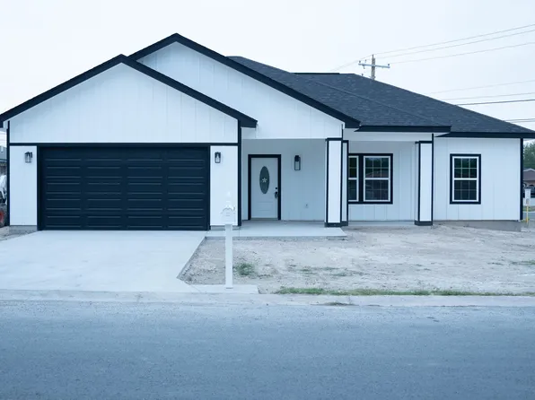 401 Airport Blvd, Del Rio, TX 78840