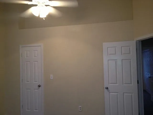 2 bed, 2.5 bath, 1160 sqft, $1,550 — Photo 4