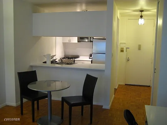 Rented by Corcoran | media 21