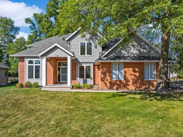 3339 Riverbend Dr NE, Cedar Rapids, IA 52411