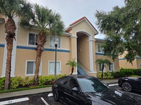 515 Villa Del Sol Cir, Orlando, FL