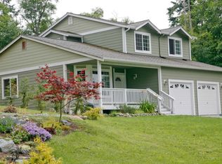 6233 Sunlight Shores Ln, Clinton, WA 98236