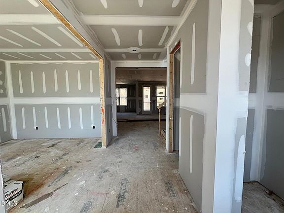 2nd image of 6036 Scalybark Rd