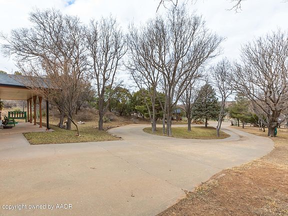 4th image of 305 Deer Haven Trl