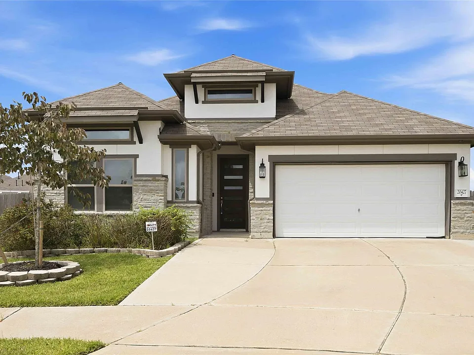 20427 Windcrest Colony Trl