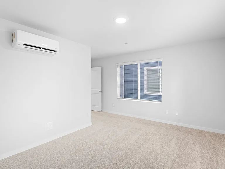 9916 18th Ave W #G — Photo 27