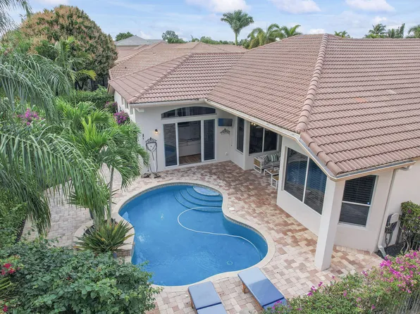 2903 Fontana Lane, Royal Palm Beach, FL 33411