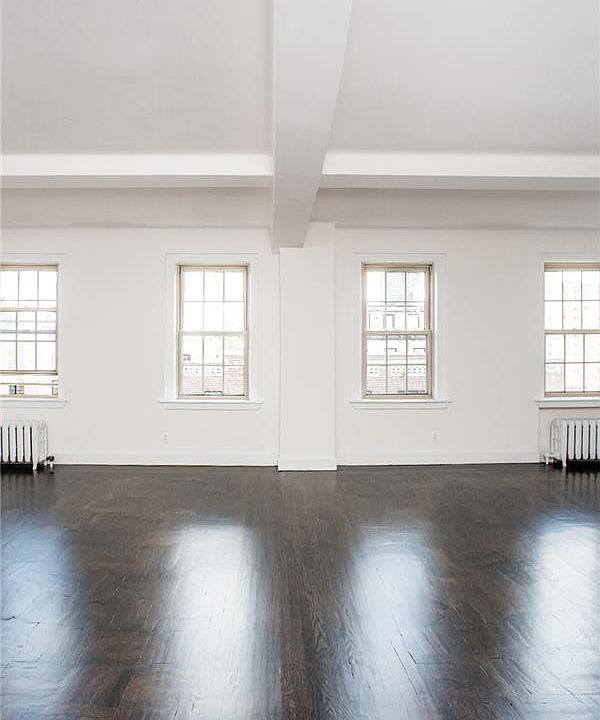 1st image of 24 5th Ave APT 1615
