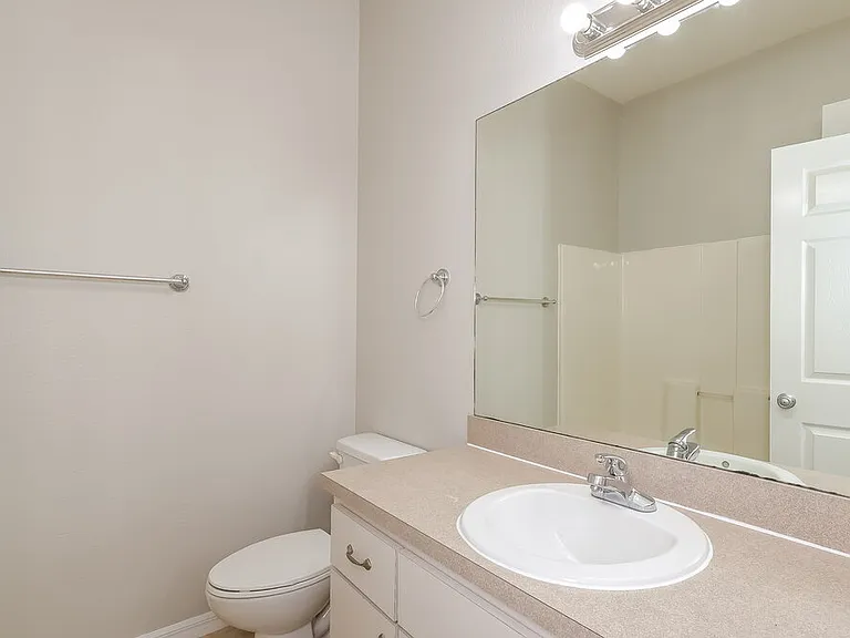 504 N 7th St — Photo 18