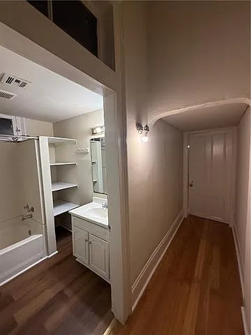 4433 Iberville St #LOWER — Photo 5