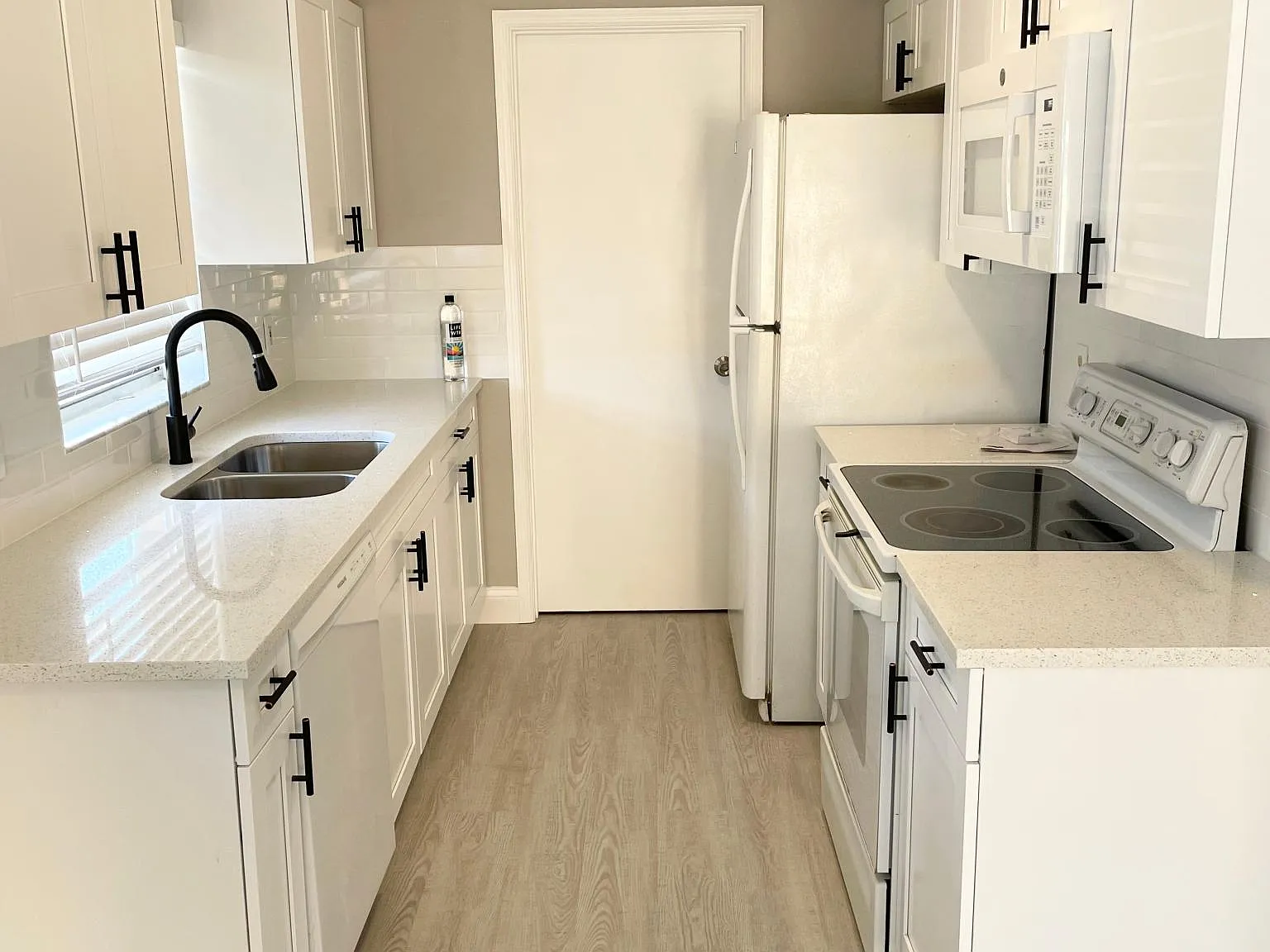 3109 Bloomingdale Villas Ct — Photo 1