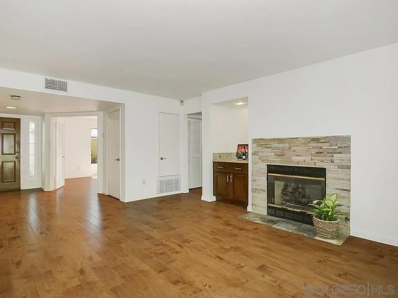 5th image of 7301 Calle De Fuentes
