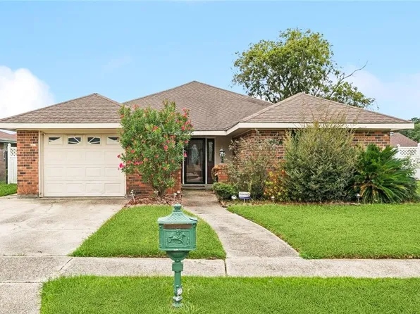 7830 Wave Dr, New Orleans, LA 70128