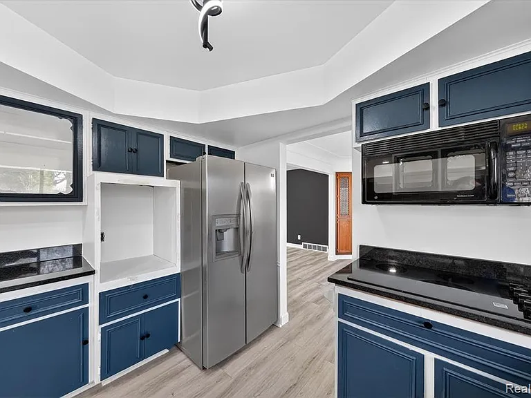 11616 Lynch Ct — Photo 10