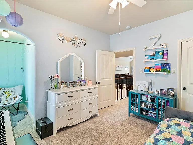 1007 Charleston Ln — Photo 29