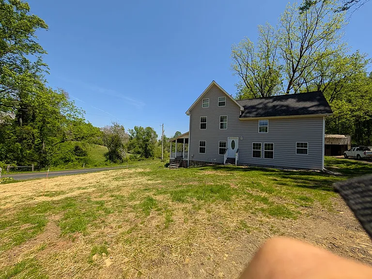 1222 Stafford Rd — Photo 5