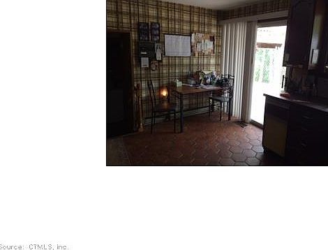 2nd image of 7 Bull Hill Rd