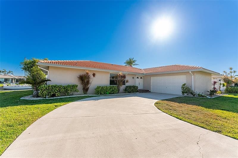 2523 Rio Plato Dr, Punta Gorda, FL 33950 MLS C7471884 Zillow