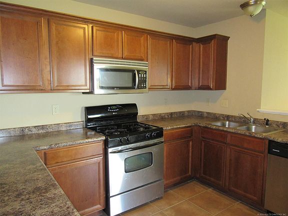 4th image of 206 Dp Newman Cir #P