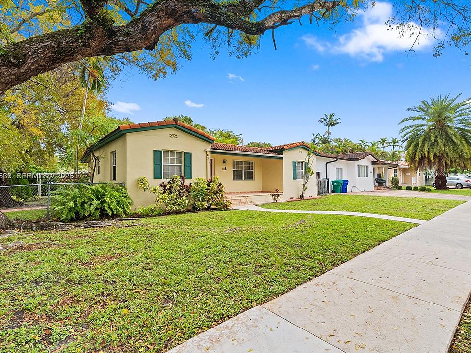 1st image of 1941 SW 18th St