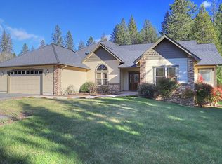 449 S Espey Rd, Grants Pass, OR 97527