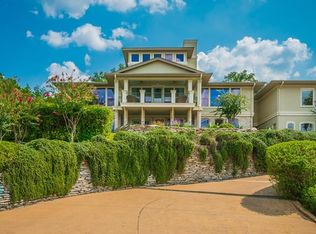 208 Corinthian, Lakeway, TX 78734