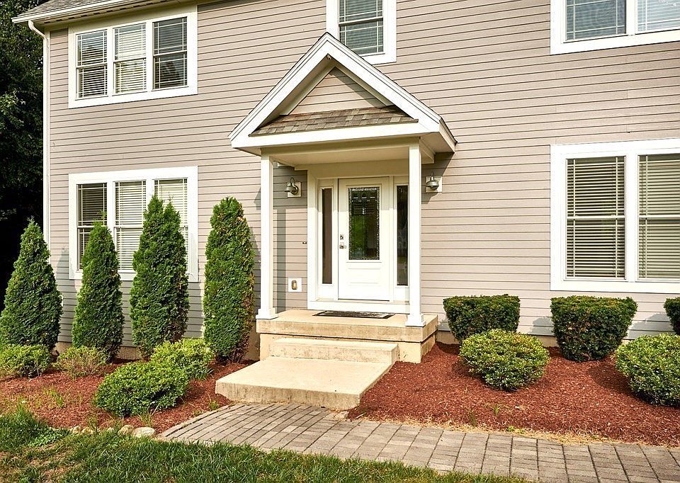 11 Indian Pipe Dr, Hadley, MA 01035 Zillow