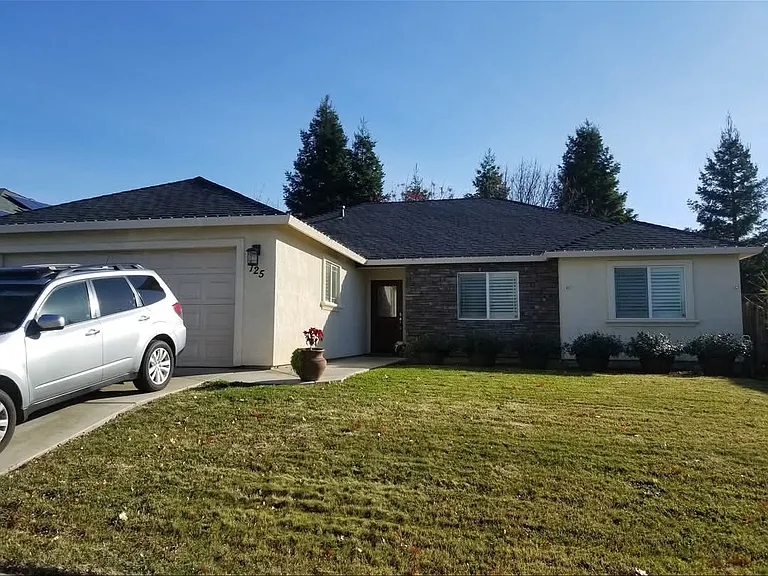 125 Delaney Dr — Photo 4