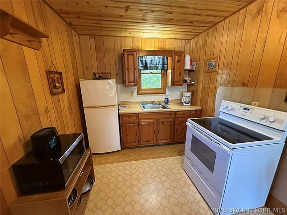 4th image of 29798 Liars Loop Est Lot 5
