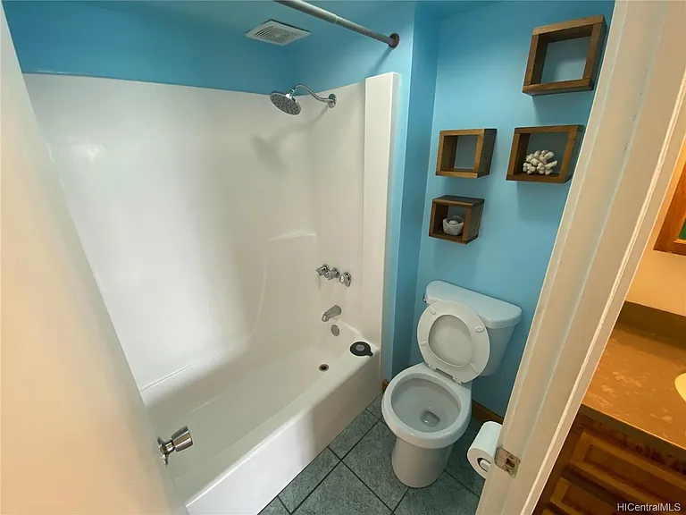 46-283 Kahuhipa St #804 — Photo 6