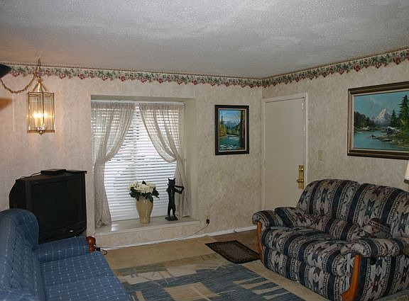 Entry tile replaced 2009