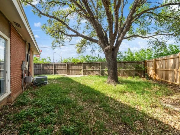 8255 Misty Willow St Unit B, San Antonio, TX 78250
