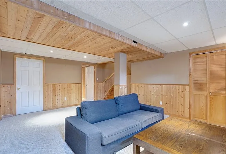 21 Delaney Cres #ALL — Photo 16