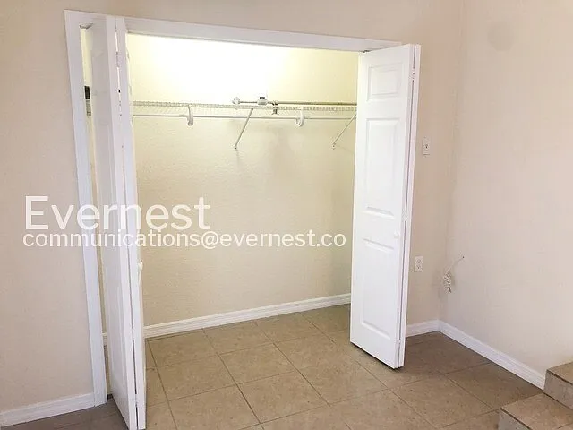 715 W Ohio Ave — Photo 12