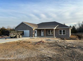 5321 Thornridge Dr, Jefferson City, MO 65109