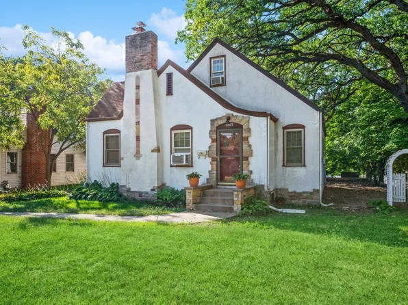 6603 42nd Ave N, Crystal, MN 55427