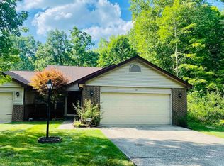 30 Crescent Creek Dr, New Castle, IN 47362