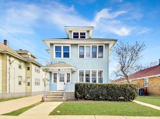 119 Philippa Ave, Waukegan, IL 60085