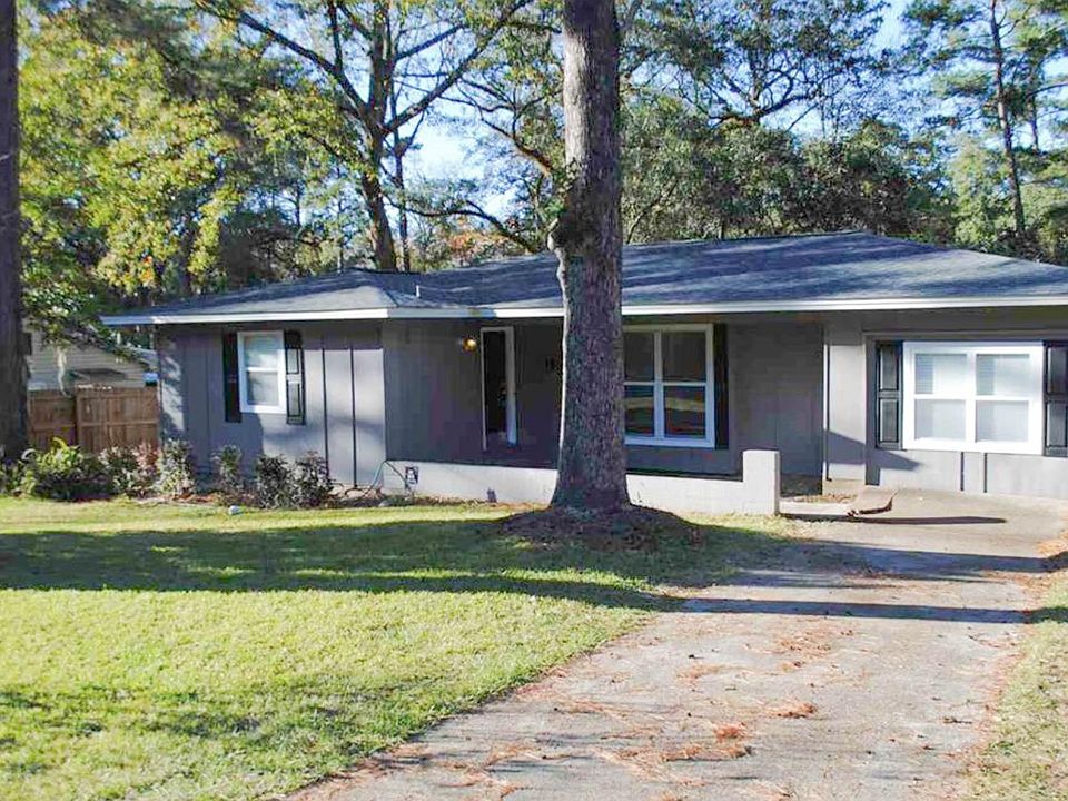 1st image of 1830 Wales Dr