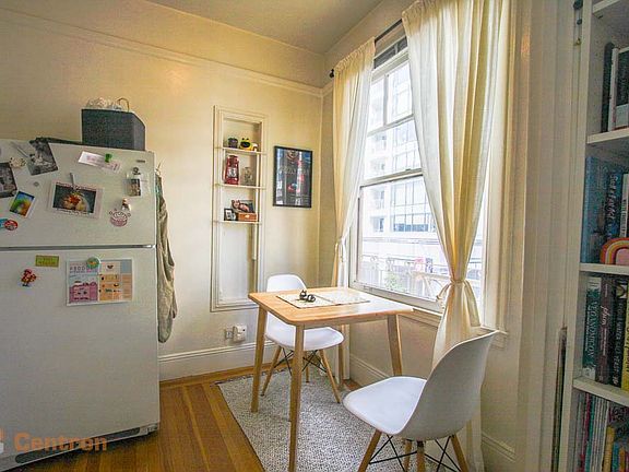 4th image of 1415 Franklin St #26