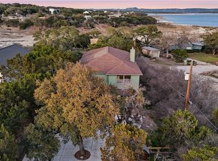 1211 Sherwood Dr, Canyon Lake, TX 78133