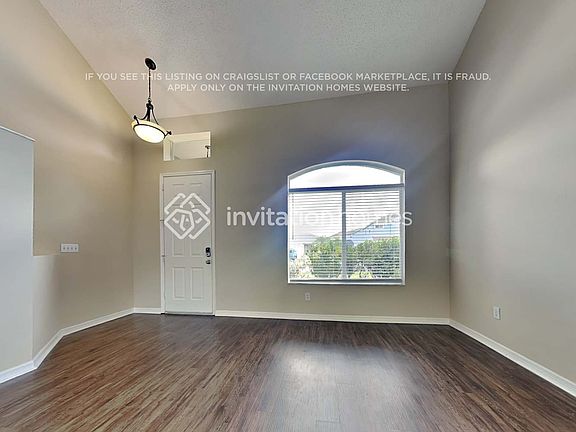 5th image of 12725 Longcrest Dr
