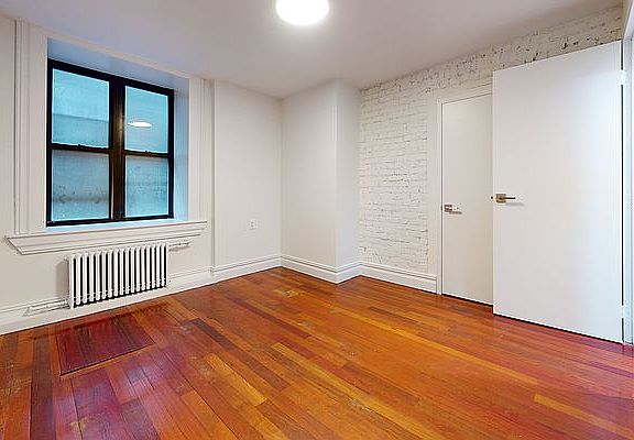 4th image of 108 E 97th St APT 1B