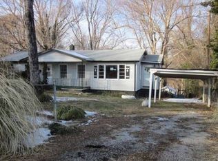 838 Walker St, Reidsville, NC 27320