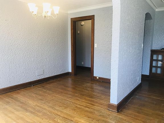 4th image of 727 N Capitol Ave APT 101