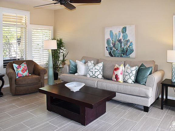 5th image of 78992 Chardonnay Way
