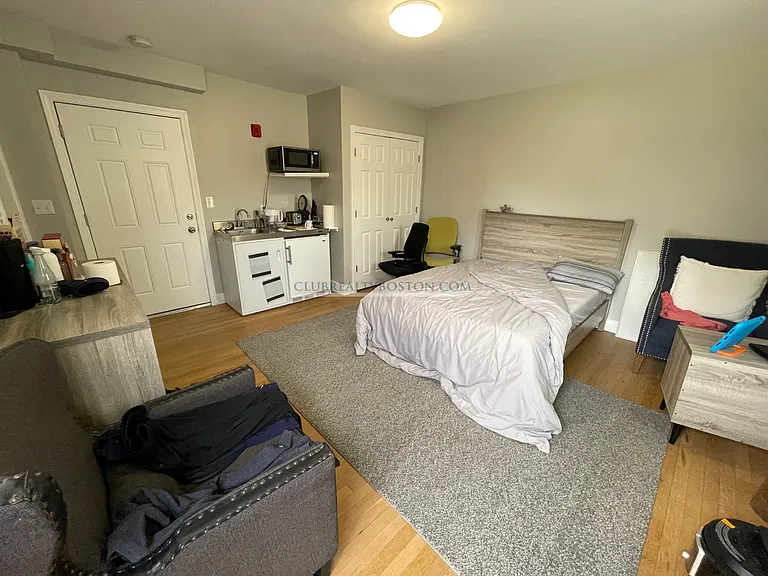 67 Loker St #1 — Photo 6