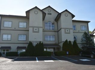 100 Village Dr SUITE 201, Fairmont, WV 26554