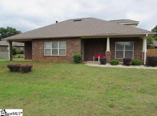 908 Deercreek Ct, Roebuck, SC 29376