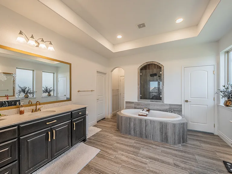 1742 Holmwood Dr — Photo 12